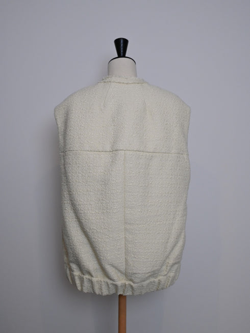 egg zip vest